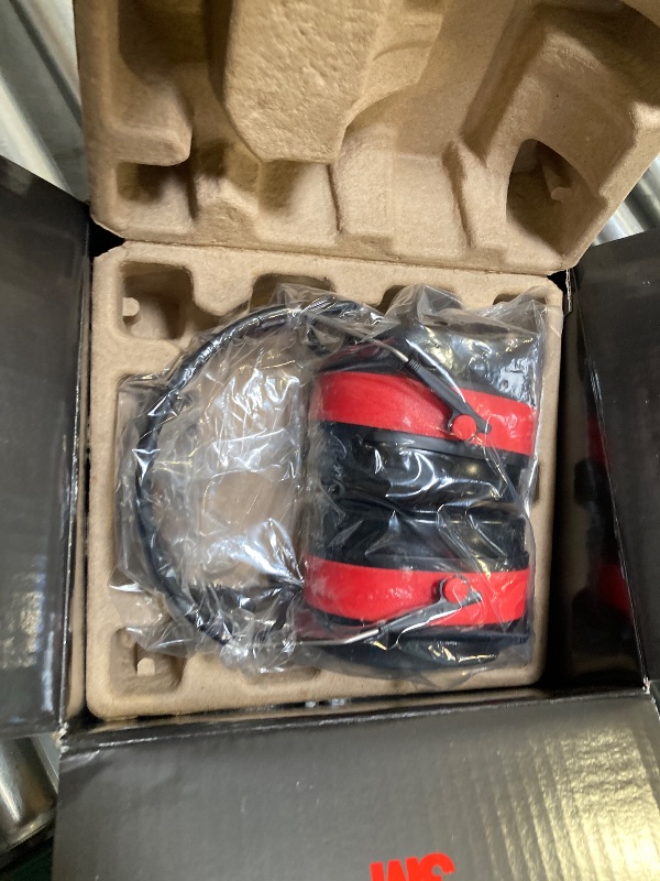 Photo 1 of 3M Pro-Comms Electronic Hearing Protector, Wireless Earmuffs With Bluetooth Technology & External Noise-Canceling Boom Microphone, Noise Reduction Rating (NRR) 26 dB, Premium Gel Cushions (90546-SIOC)