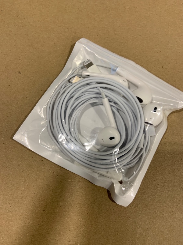 Photo 1 of 2Pack Wired Headphones for iPhone Ear buds with Lightning Connector(Built-in Microphone & Volume Control) Earbuds for iPhone 14/13/12/11/XR/XS/X/8/7/Pro/Pro Max?Official Certified Earphones?-Plug&Play