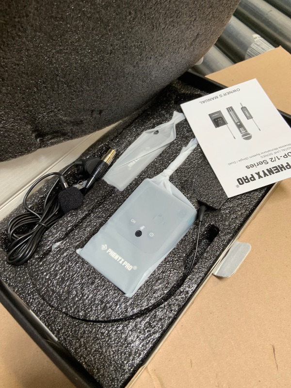Photo 1 of Phenyx Pro Single Digital Wireless Microphone System, w/Mini Receiver, Bodypack Transmitter,15 Channels in 900MHz UHF Band, Headset/Lapel Microphone for Karaoke, Singer, Church, Wedding (PDP-1-1B)