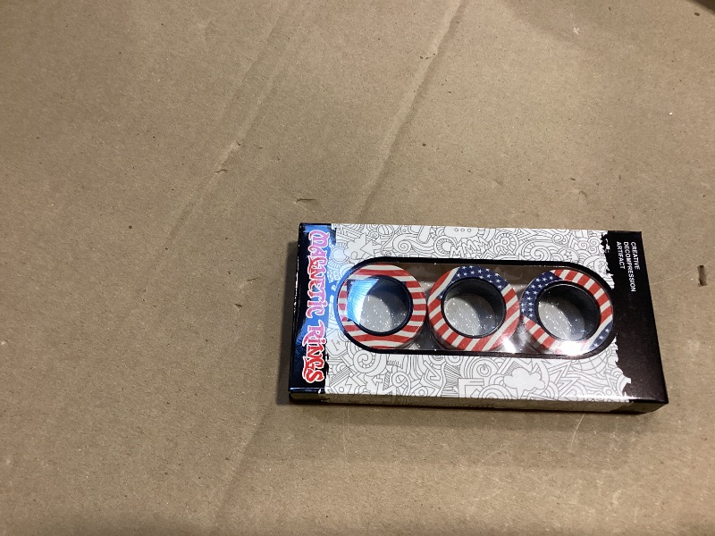 Photo 1 of 3 pcs Magnetic Rings Fidget Toys Spinner Set  