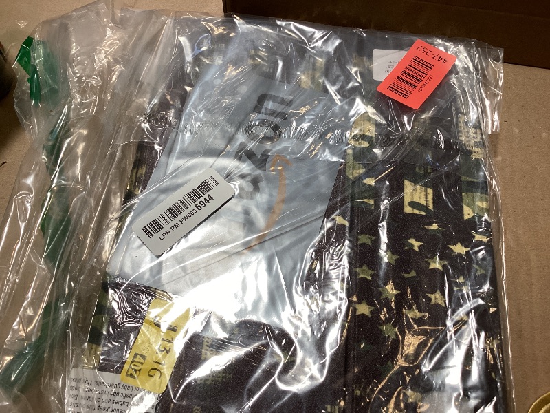 Photo 1 of Compatible with Apple iPad Air 13 Inch Case (M3 2025 /M2 2024)/12.9 Inch Case 6th/5th/4th/3rd 2022/2021/2020/2018 Slim Folio Protective Cover with Kickstand,Camouflage American Flag Camo