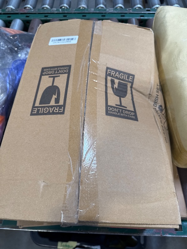 Photo 1 of 8-Piece Deep Glass Baking Dish Set with Plastic lids,Rectangular Glass Bakeware Set with Lids, Baking Pans for Lasagna, Leftovers, Cooking, Kitchen, Freezer-to-Oven and Dishwasher, Gray