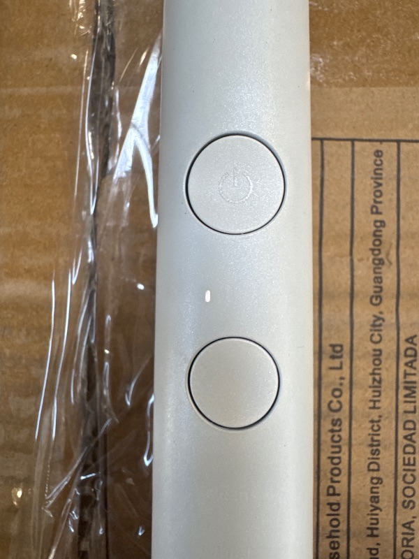 Photo 1 of Philips Sonicare DiamondClean Smart 9500 Electric Toothbrush, Sonic Toothbrush with App, Pressure Sensor, Brush Head Detection, 5 Brushing Modes and 3 Intensity Levels, Rosegold, Model HX9923/61