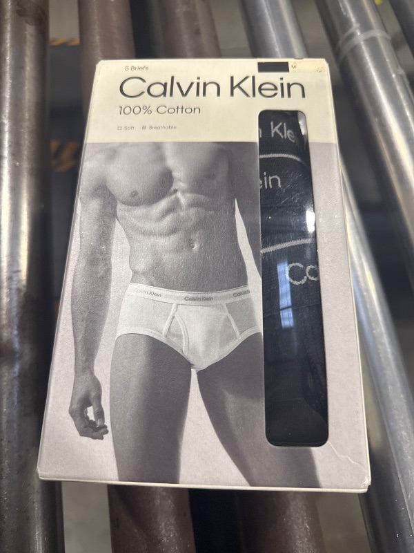 Photo 1 of Calvin Klein Men's Cotton Classics 5-Pack Brief med