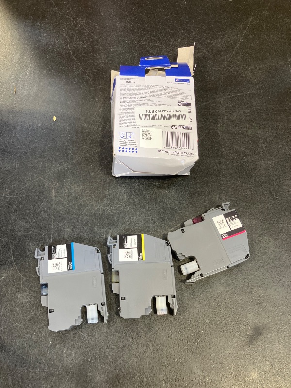 Photo 1 of Brother Genuine LC401XL 3PK High Yield 3-Pack Color -Ink -Cartridges Includes 1- -Cartridge Each of Cyan, Magenta and Yellow -Ink.