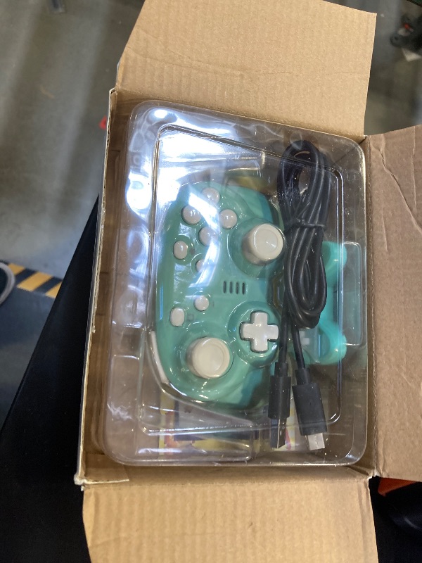 Photo 1 of turbX Mate Mini wireless Nintendo switch wireless controller, usb controller for pc - Small Gamepad 6-Axis Gyro Motion Sensor, Joystick (Retro Green)