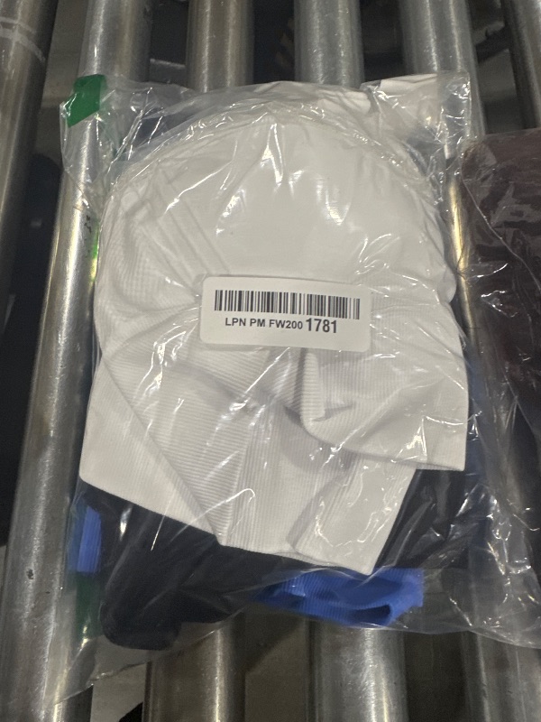 Photo 1 of Evercute Racerback High Support Bras Adjustable Sports Bras for Women 3/4 Pack Seamless Padded Workout Bras Yoga Athletic Bra