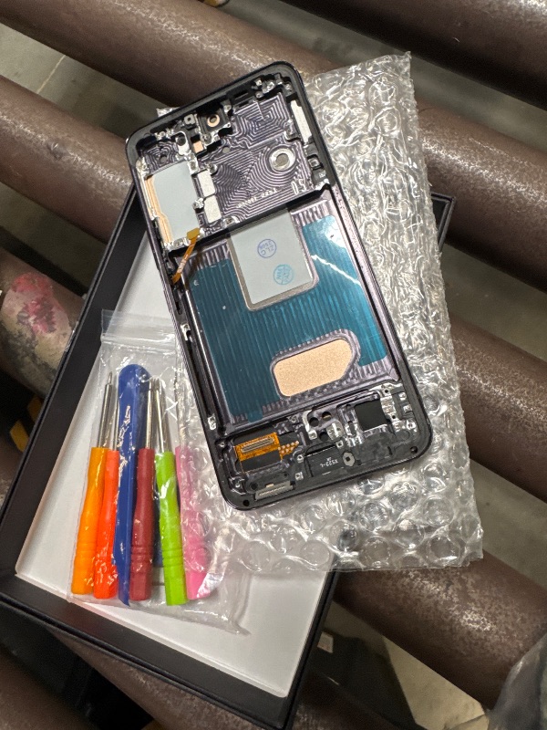 Photo 1 of [with Frame] SWARK New TFT LCD Display for Galaxy S22 SM-S901U Touch Screen Digitizer Assembly Replacement with Upgraded Repair Tools Kit-[NO Fingerprint Function][US Version]