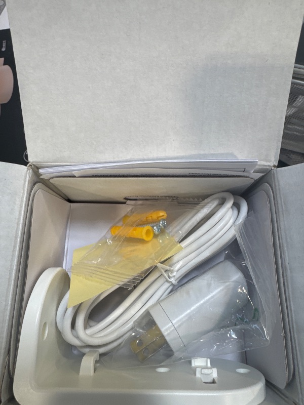 Photo 1 of Tapo 4K Indoor Pan/Tilt Wired Security Camera - Works as a Baby Monitor, Person/Pet Detection, Facial Recognition, 360° AI Motion Tracking, Subscription-Free Local Storage or Optional Cloud, C260