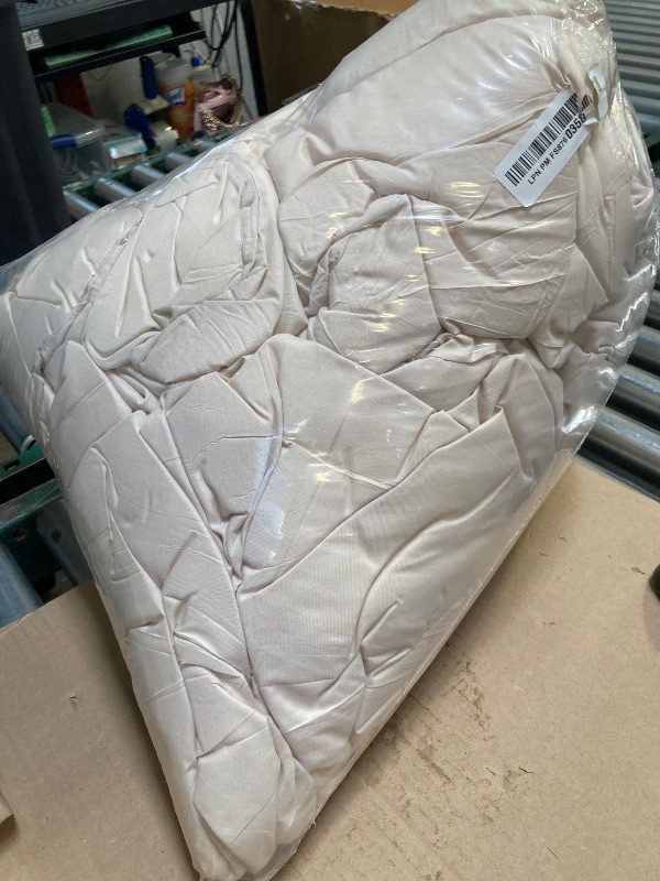 Photo 1 of ROSGONIA California King Comforter Set Beige, 3pcs (1 Boho Cal King Comforter & 2 Pillowcases), All Season Bedding Soft Bedspread Blanket Quilt