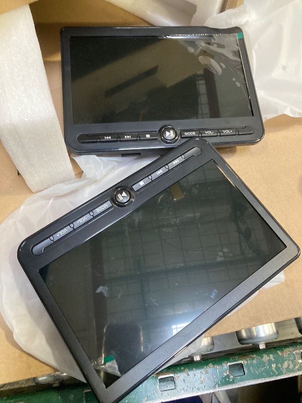 Photo 1 of 10.5" Dual Portable DVD Player, Arafuna Rechargable Car Screen Play A Same or Two Different Movies, Headrest for Car with 5-Hour, Support USB/SD, Last Memory