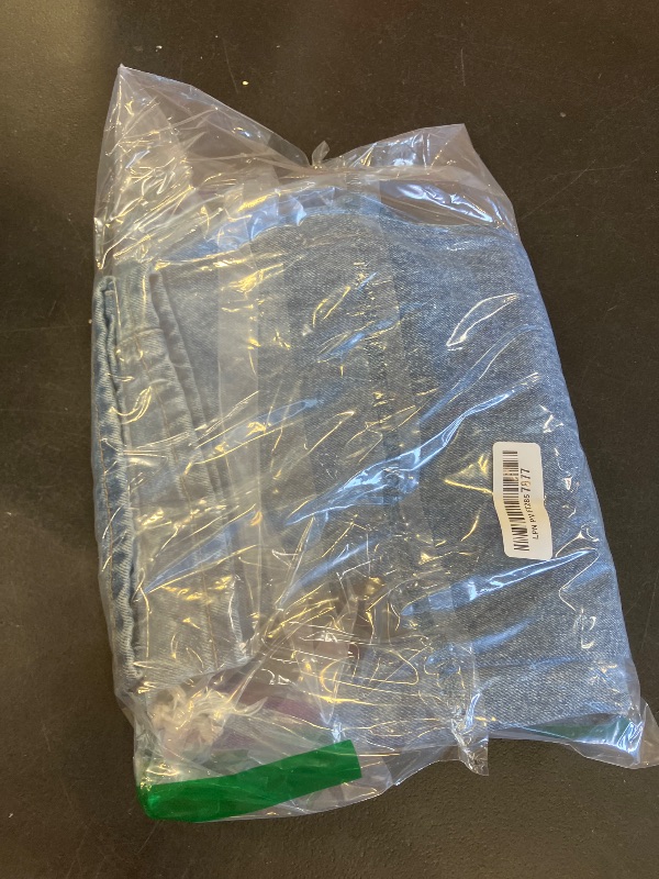 Photo 1 of [BLANKNYC] Womens Relaxed High Rise Straight Leg Rip Loose Fit Jeans, Comfortable Pants & Designer Clothing, Cruise Control, 29