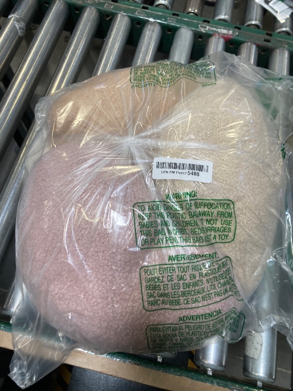 Photo 1 of 4 Pcs Valentine Pillows Heart Throw Pillows Decorative Sherpa Fluffy Heart Covers Soft Throw Cushion Valentine Gifts Cute Aesthetic Room Decor for Neutral Romantic Boho Home Decor 13.5 x 11.5 in