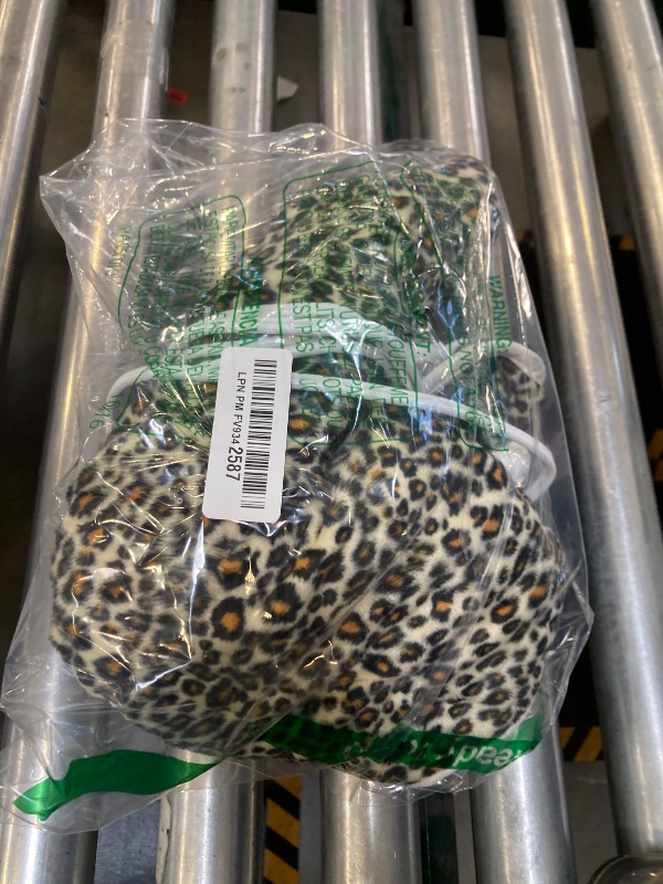 Photo 1 of Deepsoon Heating Pad,Electric Heating Pads for Back,Neck,Abdomen,Moist Heating Pad for Shoulder,Knee,Arms,Legs,Dry/Moist Heat & Auto Shut Off,Christmas Gifts for Men and Women,Leopard Print,24x20 Inch