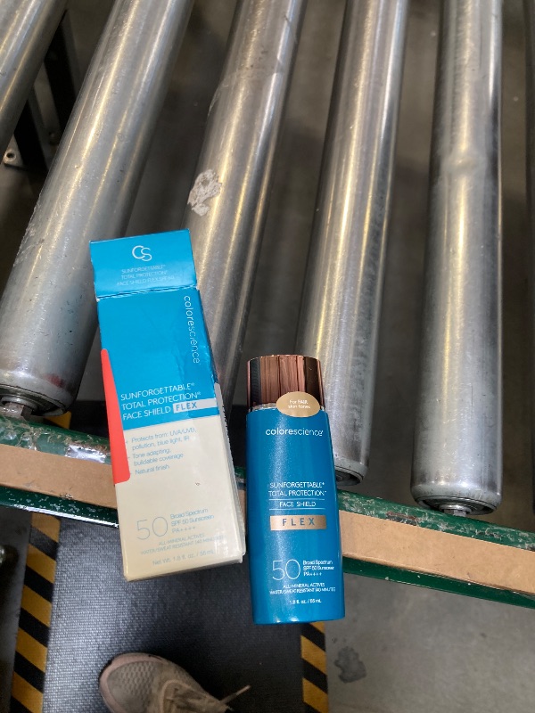 Photo 1 of Colorescience Total Protection Face Shield Flex SPF 50, Zinc Oxide Formula, Fair, 1.8 fl. oz (Pack of 1)