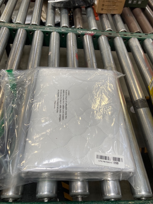 Photo 1 of Hygge Sheets®? Organic Washable Incontinence Bed Pads with Tucks - 100% Waterproof Reusable Mattress Protector Underpads - Rayon derived from Bamboo - Full Size Bed