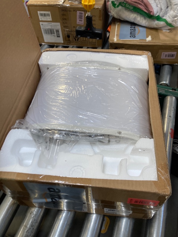 Photo 1 of USumkky 23.75" Modern Green Ceramic Table Lamp Set of 2 for Living Room, Farmhouse Bedside Nightstand Lamp for Bedroom Home Office Dorm