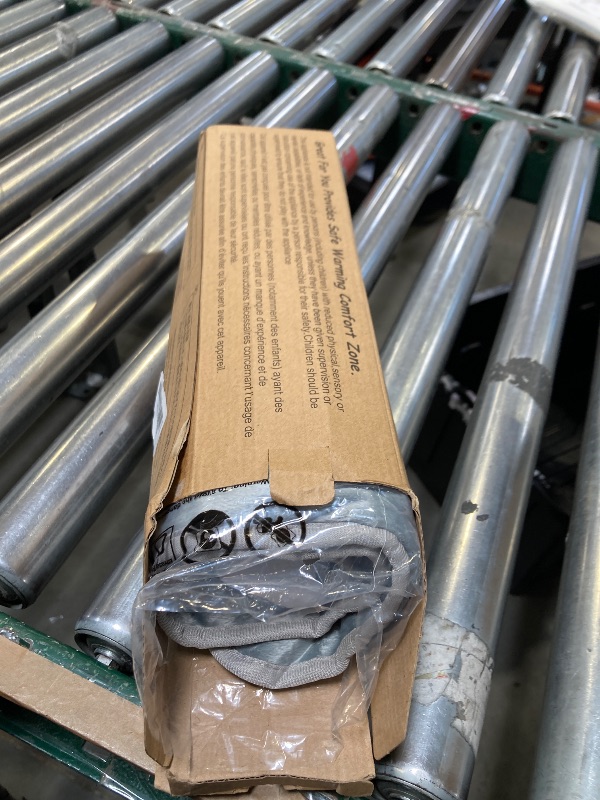 Photo 1 of Deepsoon Heating Pad,Electric Heating Pads for Back,Neck,Abdomen,Moist Heating Pad for Shoulder,Knee,Arms,Legs,Dry/Moist Heat & Auto Shut Off,Christmas Gifts for Men and Women,Light Gray,24x20 Inch