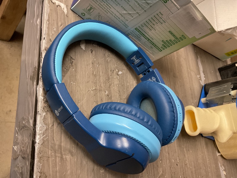 Photo 1 of iClever BTH12 Kids Bluetooth Headphones,Colorful LED Lights Kids Headphones Wireless,74/85dBA Safe Volume,85H Playtime,Fast Charging,Bluetooth 5.2,Over Ear,Built-in Mic for iPad/Tablet/Airplane,Blue