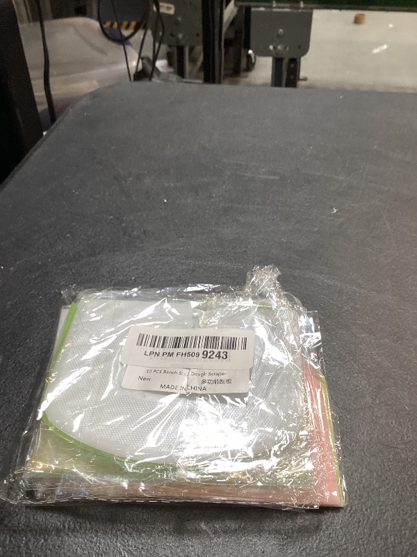 Photo 1 of 10Pcs Dough Scraper Plastic Bench Scraper for for Baking, Bread Dough, Pizza, Cake Decorating and Kitchen Use (Multi-Color)