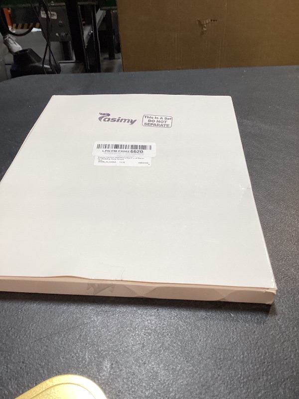 Photo 1 of Pasimy 100 Pcs Valentine's Day Paper Gift Bags Bulk Valentine Heart Self-adhesive Paper Gift Bags Heart Goody Candy Buffet Decor for Wedding Party Favors