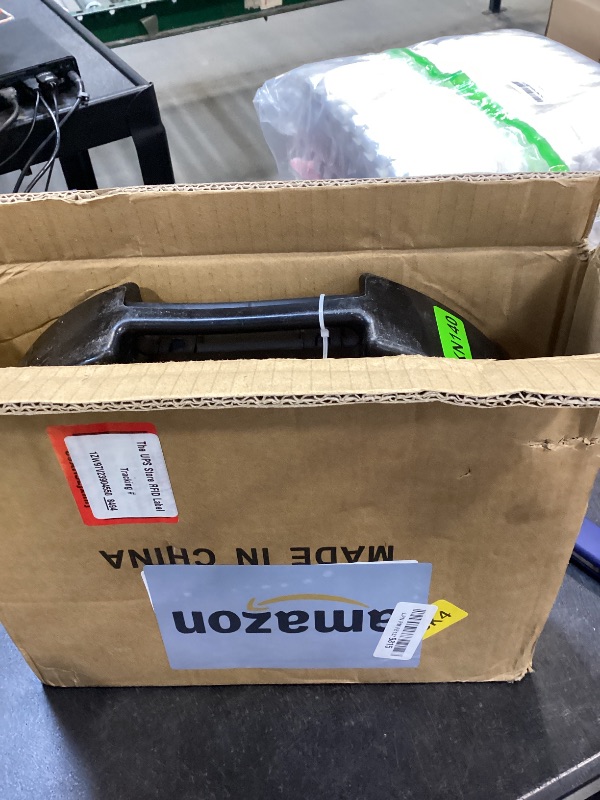 Photo 1 of 2 PCS Snow Chains for Car SUV Pickup Trucks Car, Universal Adjustable Emergency Portable Snow Tire Chains Tire Width 205 215 225 235 245 255 265 275 285 (KN120)