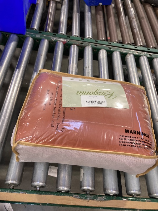 Photo 1 of ROSGONIA King Size Comforter Set Burnt Orange,3pcs(1 Terracotta Comforter & 2 Pillowcases) Lightweight Boho Rust Fall Bedding Blanket All Season Quilt