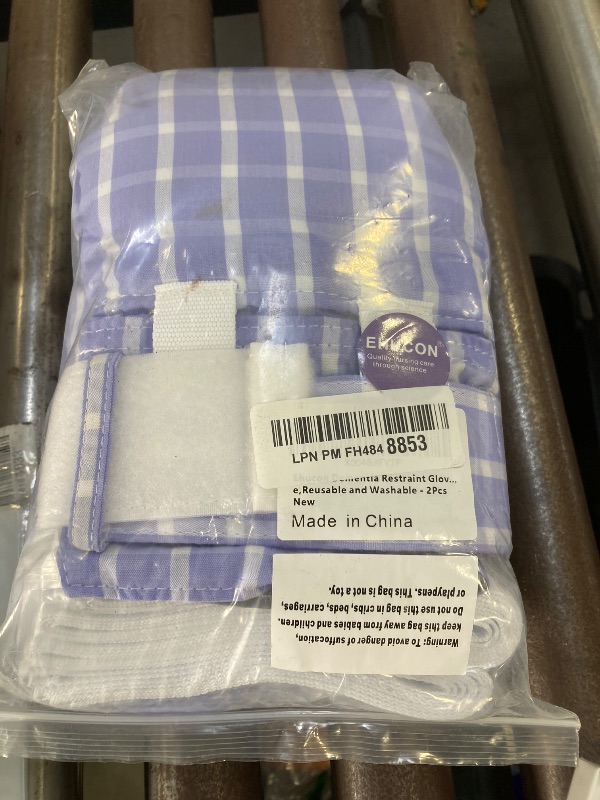 Photo 1 of Ehucon Dementia Restraint Gloves Zipper Opening for Prevent Scratching Harm,Control Mitts for Elderly, Fingers Protection Dementia Products, Breathable,Reusable and Washable - 2Pcs