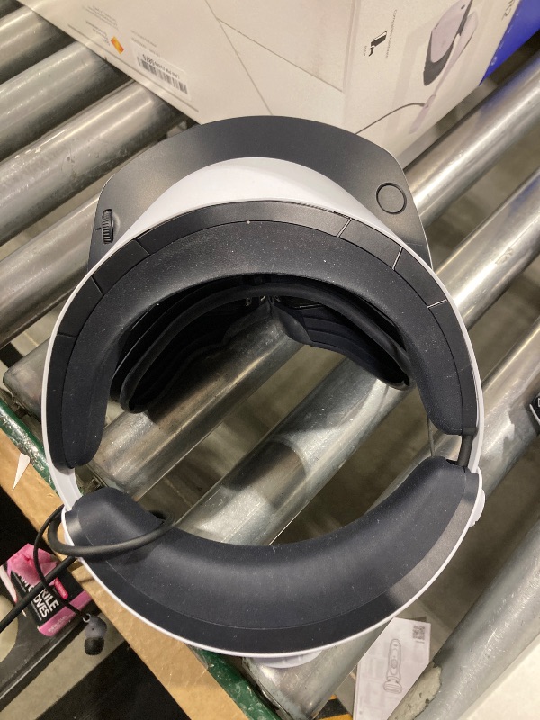 Photo 1 of PlayStation VR2 (PSVR2)