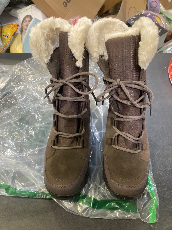 Photo 1 of Columbia Womens Ice Maiden II, Cordovan/Siberia, 11 Wide