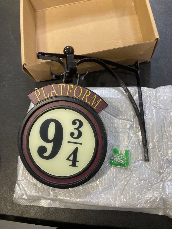 Photo 1 of Gantanmo Vintage Platform 9 3/4 Night Light,Hanging 9 ¾ Night Light, Home Decor Sign Lights Decoration, Gift for Fans (RGB Remote)