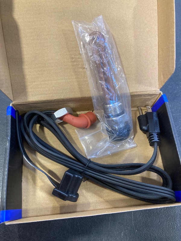 Photo 1 of 3500022 Engine Block Immersion Heater with Cover Cap for Cummins ISB, QSB/Paccar PX-6, PX-7 5.9L 6.7L - 3/4" NPT Thread /120 Volts/750 Watts