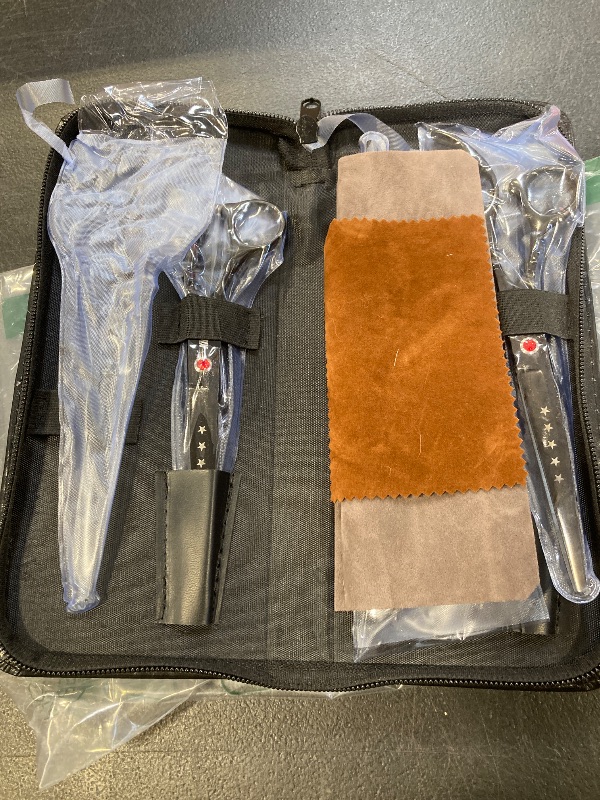 Photo 1 of 7.0in Titanium Professional dog Grooming Scissors set,Straight & Thinning & Curved scissors 4pcs set for Dog grooming (Bright black)