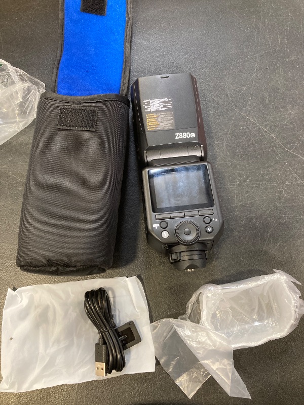 Photo 1 of NEEWER Z880-C 2.4G 76Ws TTL Camera Flash Speedlite Compatible with Canon, Upgraded UI, Adjustable Modeling Lamp, TTL/M Quick Switch TCM Key, 1/8000s HSS 7.2V/3000mAh Battery 600 Full Power Flash