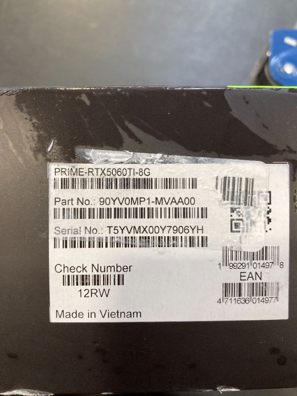 Photo 1 of ASUS ROG Astral GeForce RTX™ 5080 OC Edition Graphics Card, NVIDIA (PCIe® 5.0, 16GB GDDR7, HDMI®/DP 2.1, 3.8-Slot, 4-Fan Design, Axial-tech Fans, Patented Vapor Chamber, Phase-Change GPU Thermal Pad)