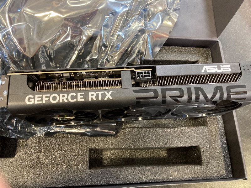 Photo 1 of ASUS ROG Astral GeForce RTX™ 5080 OC Edition Graphics Card, NVIDIA (PCIe® 5.0, 16GB GDDR7, HDMI®/DP 2.1, 3.8-Slot, 4-Fan Design, Axial-tech Fans, Patented Vapor Chamber, Phase-Change GPU Thermal Pad)