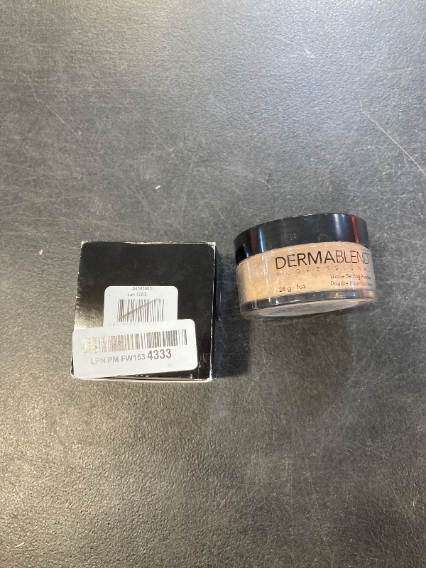 Photo 1 of Dermablend Loose Setting Powder, Cool Beige Face Powder & Finishing Powder Makeup for Light, Medium and Tan Skin Tones, Mattifying Finish and Shine Control, 1oz