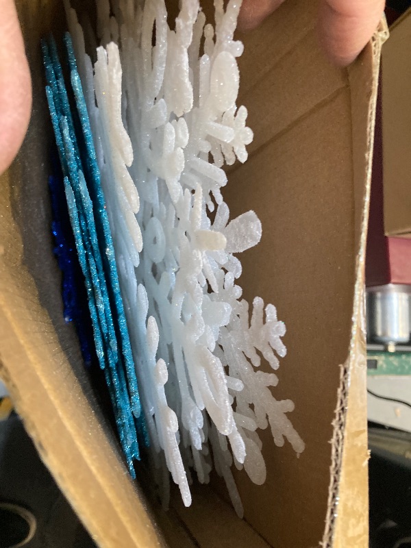 Photo 1 of 12 PCS 11.8 Inch Large Snowflakes Ornaments - Outdoor Winter Decor Glitter Giant Hanging Snowflake Decorations for Indoor Outdoor Winter Tree Decorations(White, Blue, Dark Blue)
