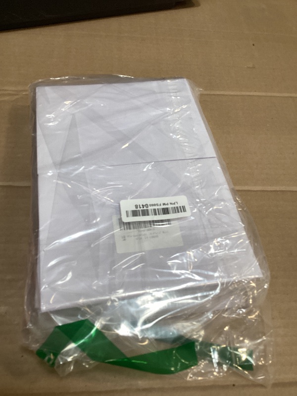 Photo 1 of A7 Envelopes 200 Pack White Envelopes 5x7 V Flap, Suitable for 5x7 Photos, Cards, Weddings, Invitations, Announcements, Baby Gifts 5.25 "x 7.25" (White) (200)