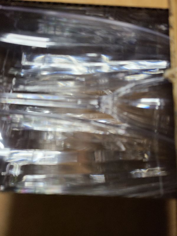 Photo 1 of 18 Pcs Clear Plastic Champagne Flutes, Hard Disposable Plastic Champagne Glasses, One Piece Design Wine Glasses Cocktail Cups for Home Daily Life Party Wedding Toasting Drinking (18Pcs-6OZ/180ML)