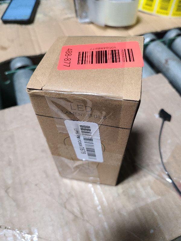 Photo 1 of 12V Edison Bulb 60 watt Equivalent E26 Medium Base 12V LED Light Bulb, AC/DC 12V-36V 6W Warm White 2700K Vintage Low Voltage Bulb for RV, 1 Pack