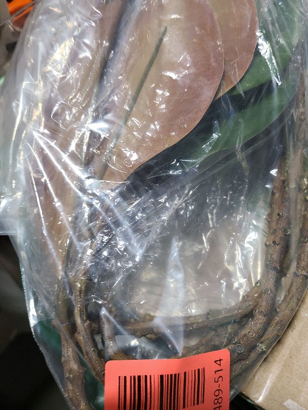 Photo 1 of 28'' Artificial Southern Magnolia Branches, Realistic Magnolia Tree Fork, Picks for Home Décor, Real Touch Leaves, Set of 4