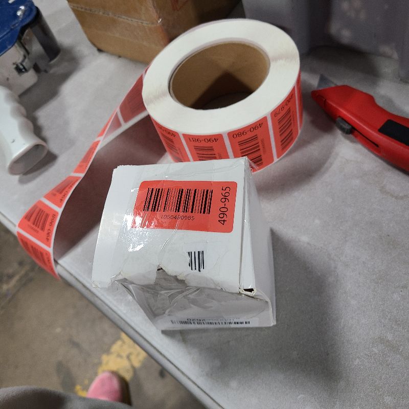 Photo 1 of 26Pcs Table Number Holders, Place Card Holders, Wire Picture Holders, Small Table Card Holders, Photo Holders for Centerpieces, Wedding Reception, Party, Birthday (Gold)