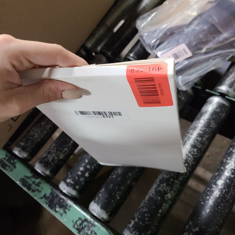 Photo 1 of 200PCS Nylon Zip Ties - 8 Inch Green,Multi-Purpose Self Locking Cable Ties? Ultra Strong Plastic Wire Ties with 40 Pounds Tensile Strength