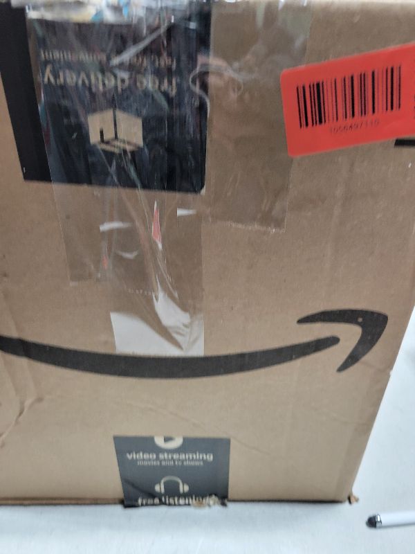 Photo 1 of 12 Pcs 1 Gallon Ice Cream Buckets with Lids 135 oz Round Plastic Food Storage Containers Cocktail Rum Bucket for Drinks Freezer Safe Ice Cream Tubs for Deli Soup Meal Flour(Light Color)