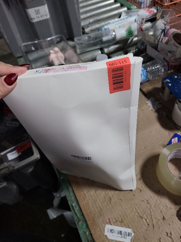 Photo 1 of 120PCS Halloween 3D Bats and Spiders Decoration Different Sizes Realistic PVC Scary Bat and Spider Stickers Window Decal Wall Stickers for Halloween Decoration Party Supplies