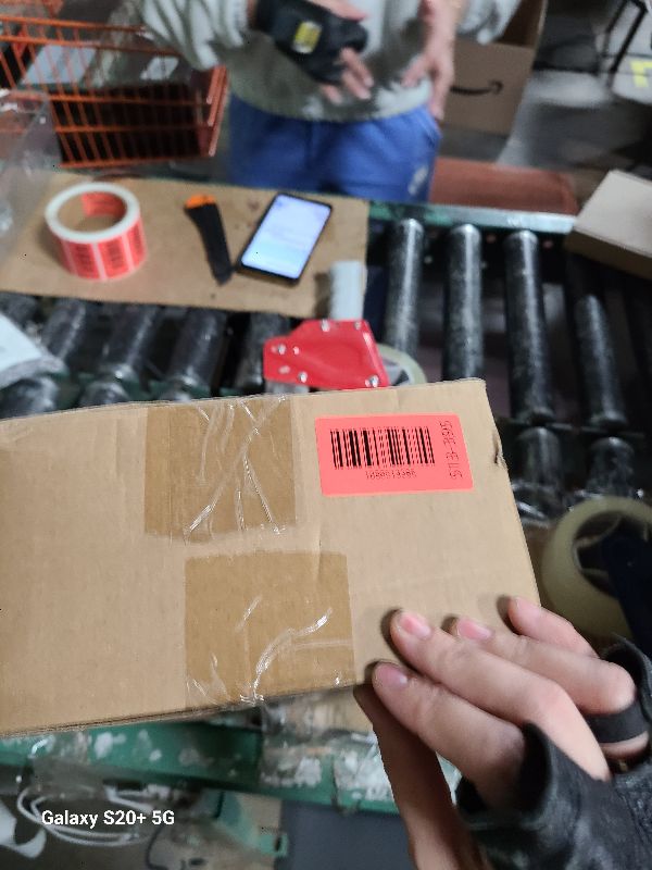 Photo 1 of 100Pcs Plant Stake Arms for Tomato Cage,11.8" Garden Stake Connectors with 2 Adjustable Buckles,Expandable Trellis Connectors Attach 11mm Diameter Plant Stakes for Climbing Plants Vegetables