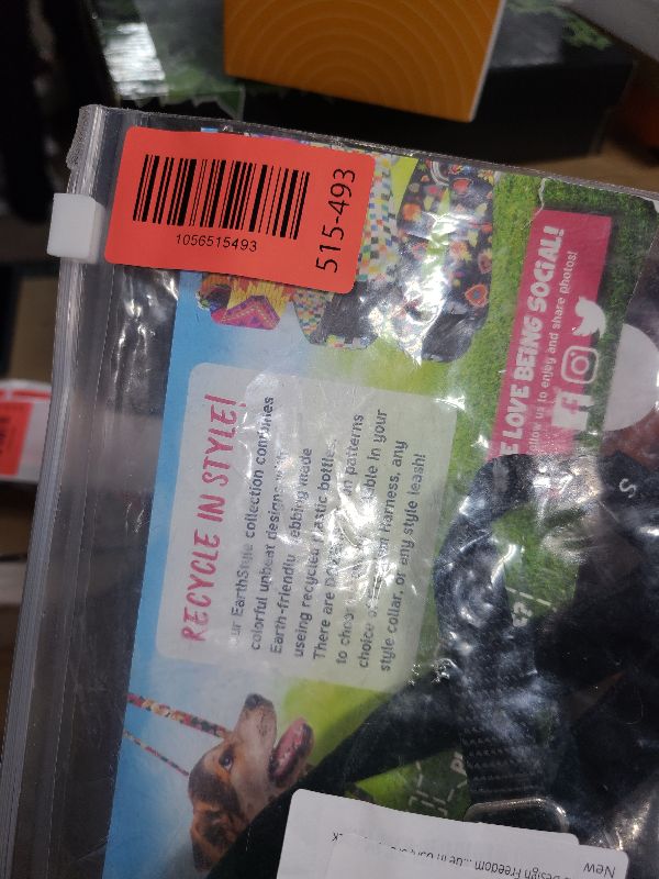 Photo 1 of 2 Hounds Design Freedom No Pull Dog Harness, Adjustable Harness and Leash Set, Easy Walking & Comfortable Control, Fits Small, Medium & Large Dogs, Solid Colors, Made in USA, 5/8" SM, Black