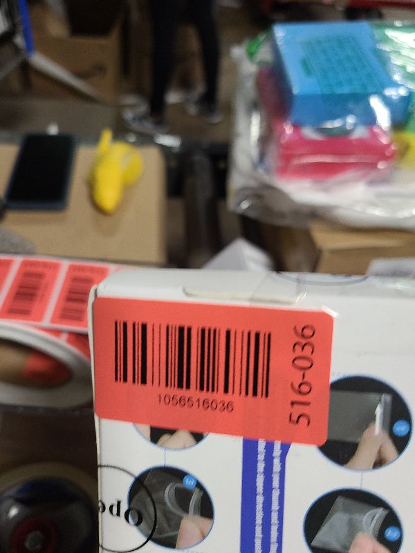 Photo 1 of 200 Pcs 1.5" x 1.5" Thick Small Clear Zip Seal Lock Bag Poly Bags 2.4 Mil Mini Resealable Plastic Zipper Bag