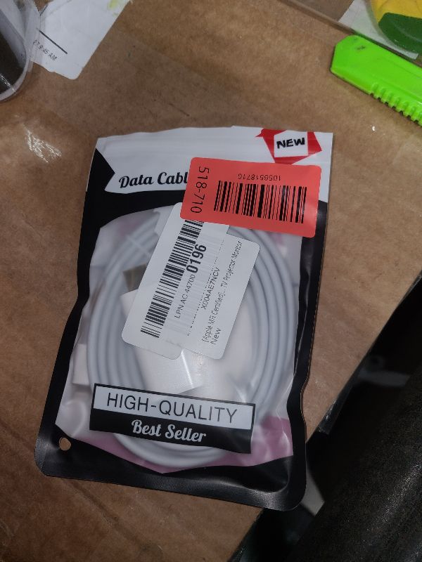 Photo 1 of [Apple MFi Certified] Apple Lightning to HDMI Cable Adapter for iPhone to TV, 1080P Digital AV Adapter Sync Screen Connector Compatible for iPhone 14 13 12 11 Pro Max XS XR X 8 to TV Projector Monitor